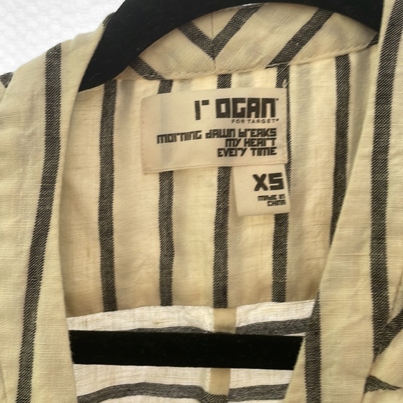 L'Ogan for Target White & Black Striped Short Sleeve 100% Linen Wrap Dress XS - Picture 2 of 5